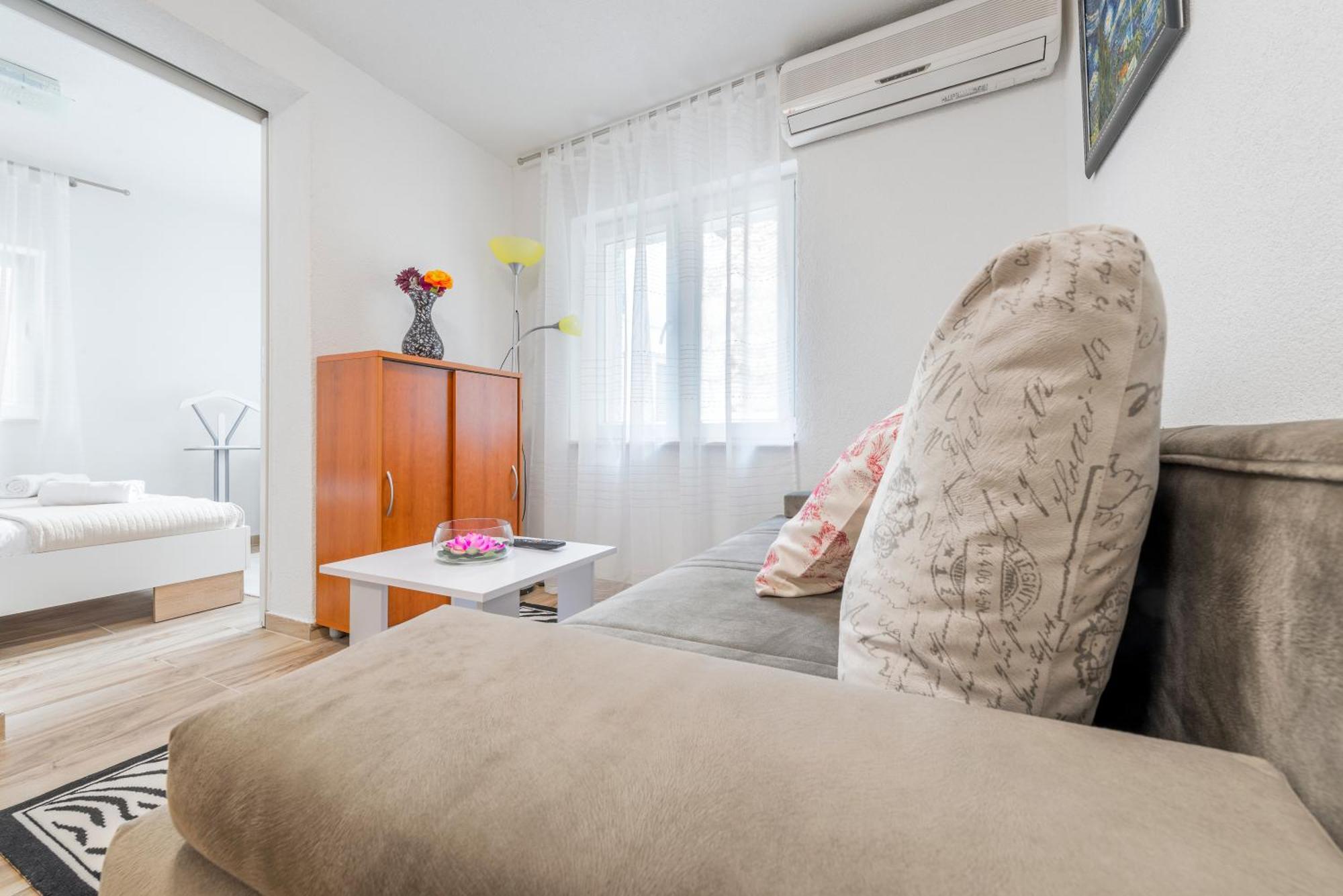 Apartments Roma Башка-Вода Экстерьер фото