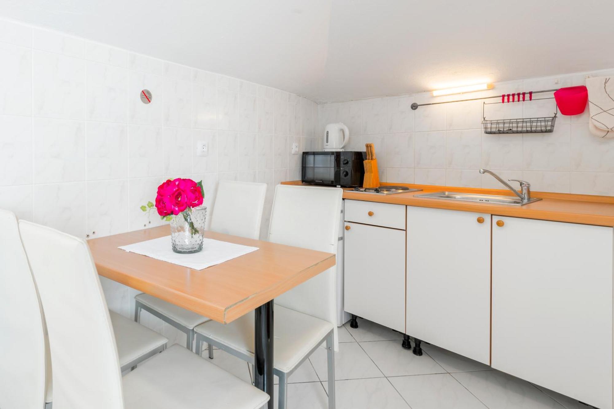Apartments Roma Башка-Вода Экстерьер фото